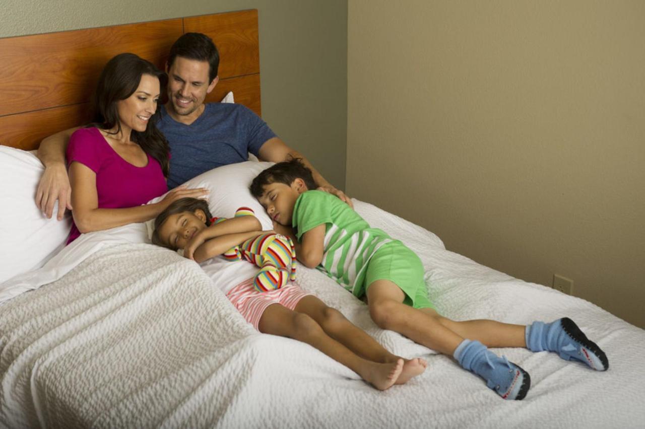 Woodspring Suites Plano - North Dallas Zewnętrze zdjęcie